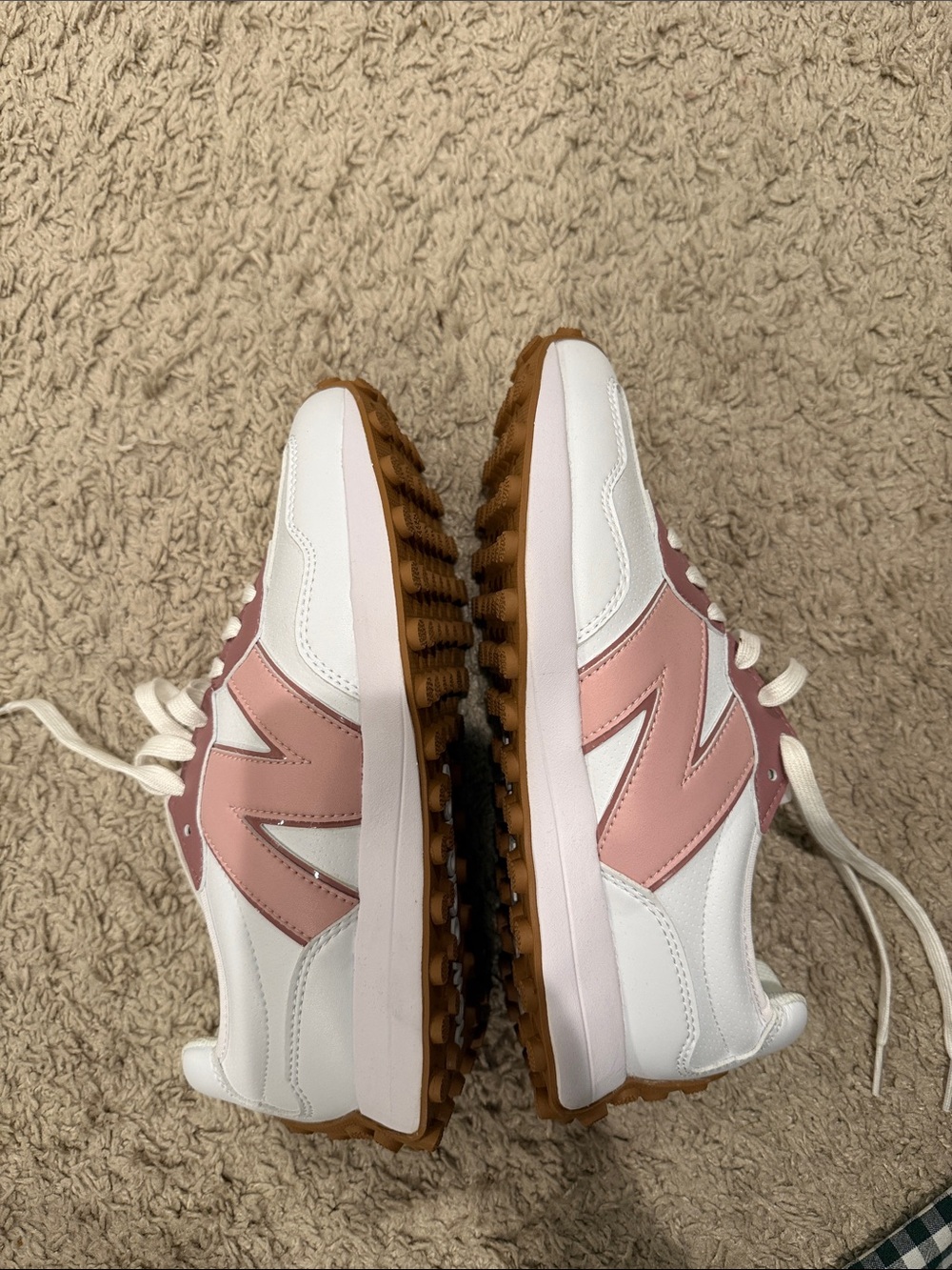 LIMITED EDITION New Balance & CALIA Women's 327 Golf Shoes - Picture 7 of 9